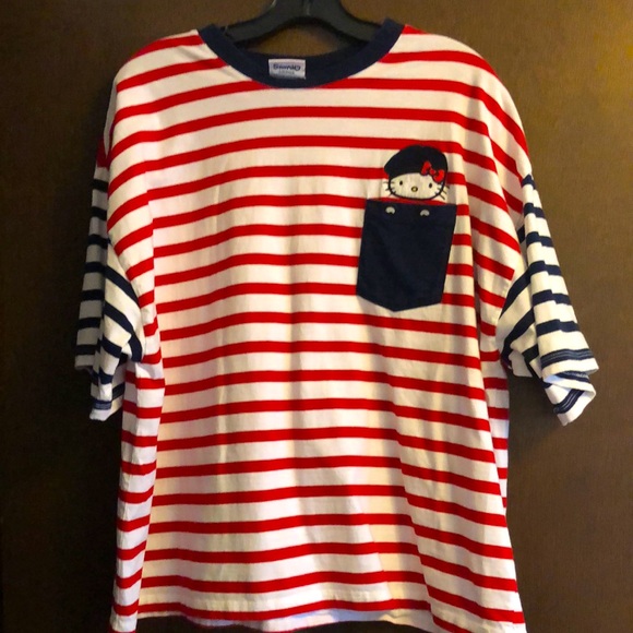 ASOS SANRIO hello kitty striped shirt.
Hello Kitty in pocket! - Picture 5 of 9
